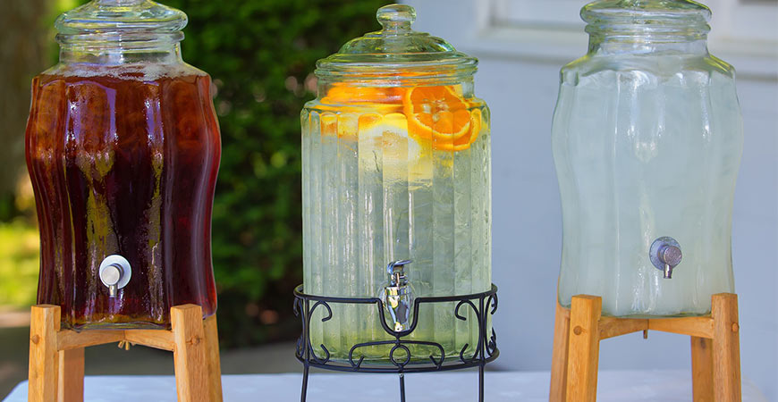 A Lemonade Bar That’s Perfect for Any Summer Party